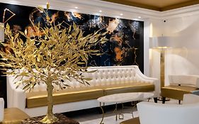 Hotel Galaxias